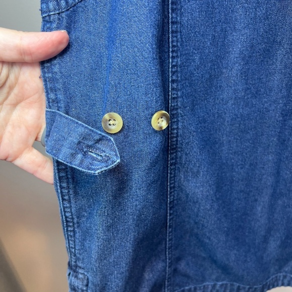 TravelSmith Women's Utility Vest Blue Denim Buttons Pockets Fishing Hiking Large - Picture 14 of 16